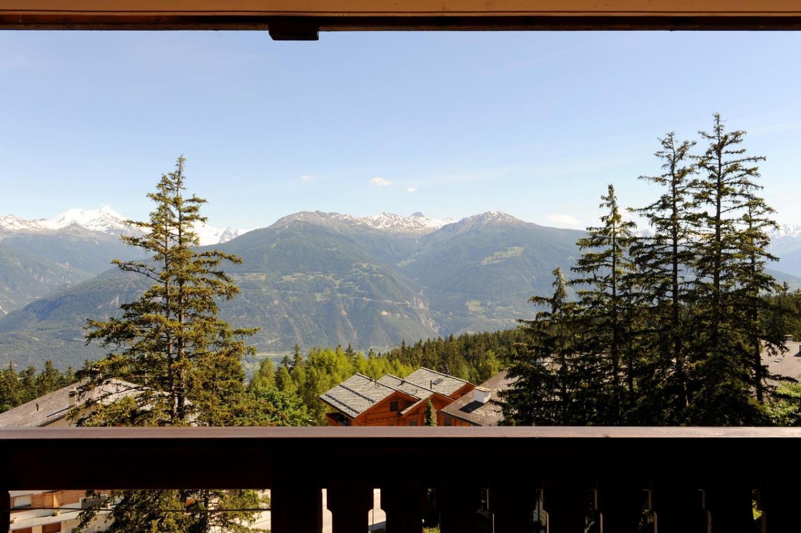 Hotel Helvetia Intergolf Crans-Montana Zewnętrze zdjęcie