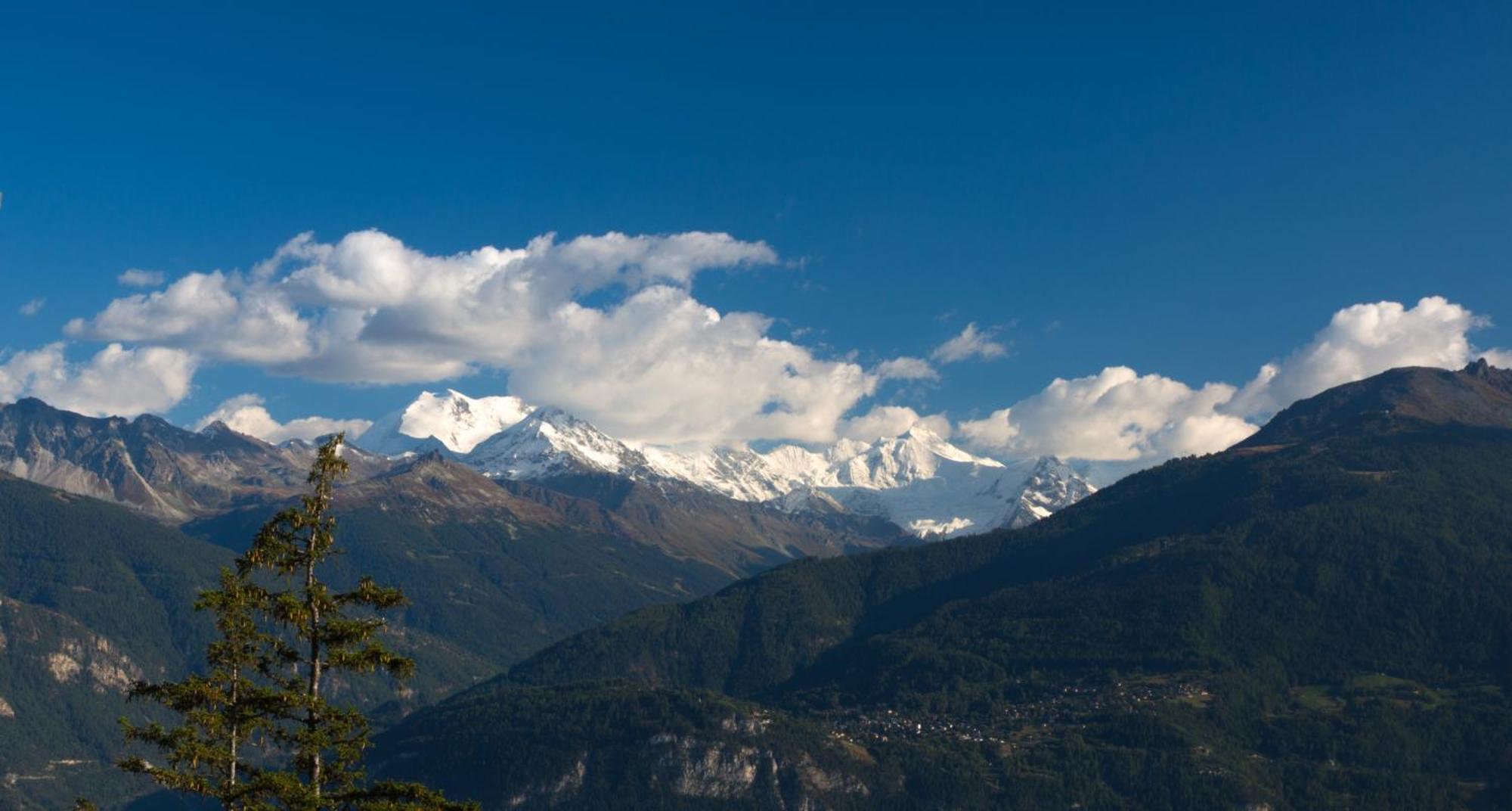 Hotel Helvetia Intergolf Crans-Montana Zewnętrze zdjęcie