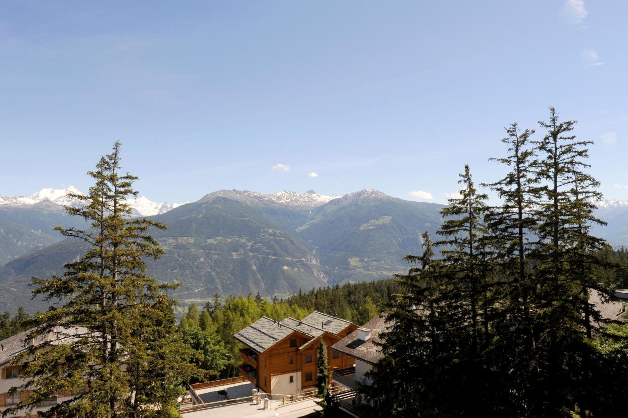 Hotel Helvetia Intergolf Crans-Montana Zewnętrze zdjęcie