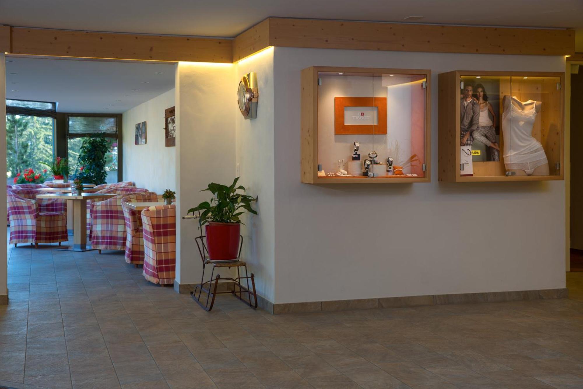 Hotel Helvetia Intergolf Crans-Montana Zewnętrze zdjęcie