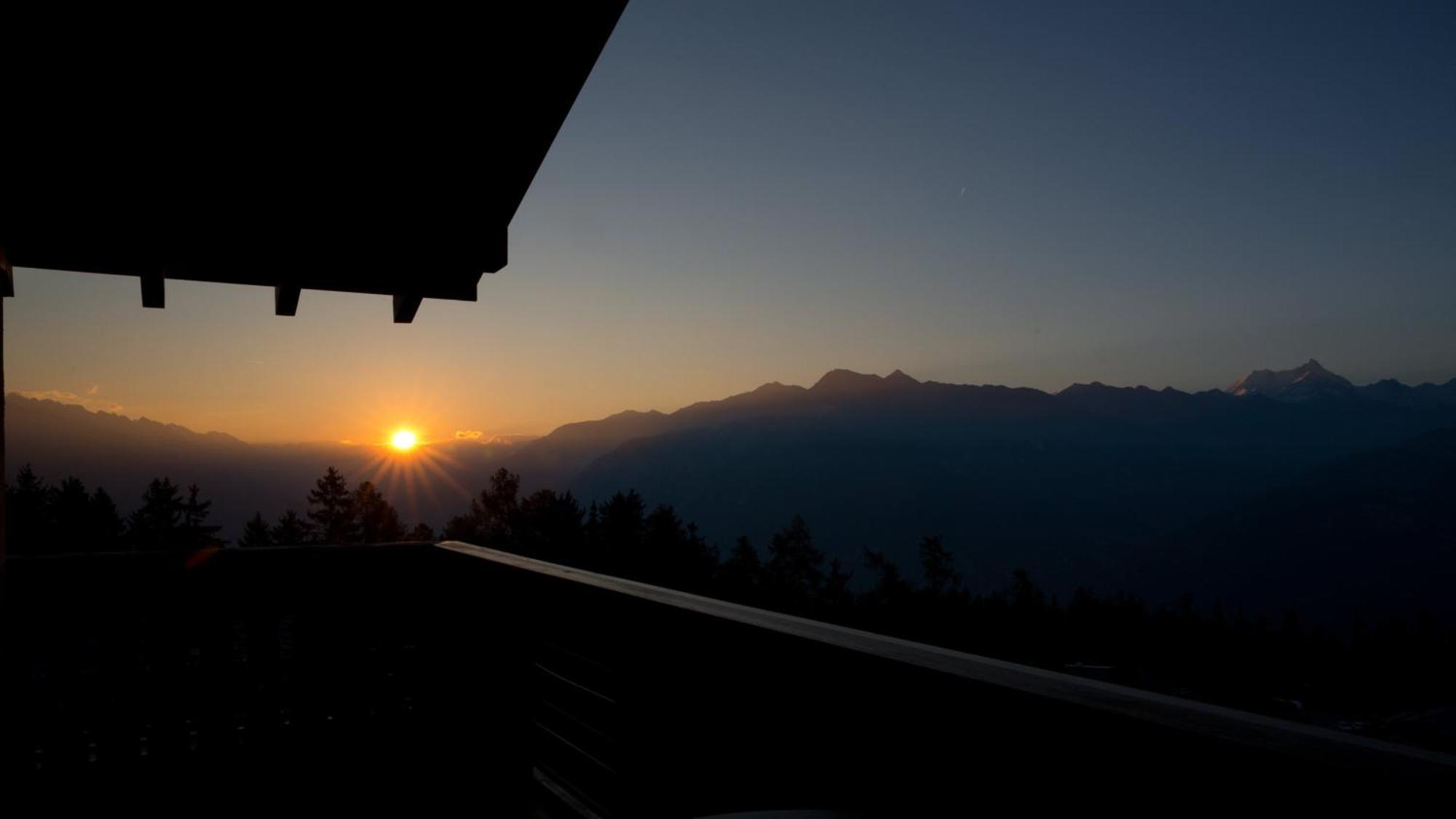 Hotel Helvetia Intergolf Crans-Montana Zewnętrze zdjęcie